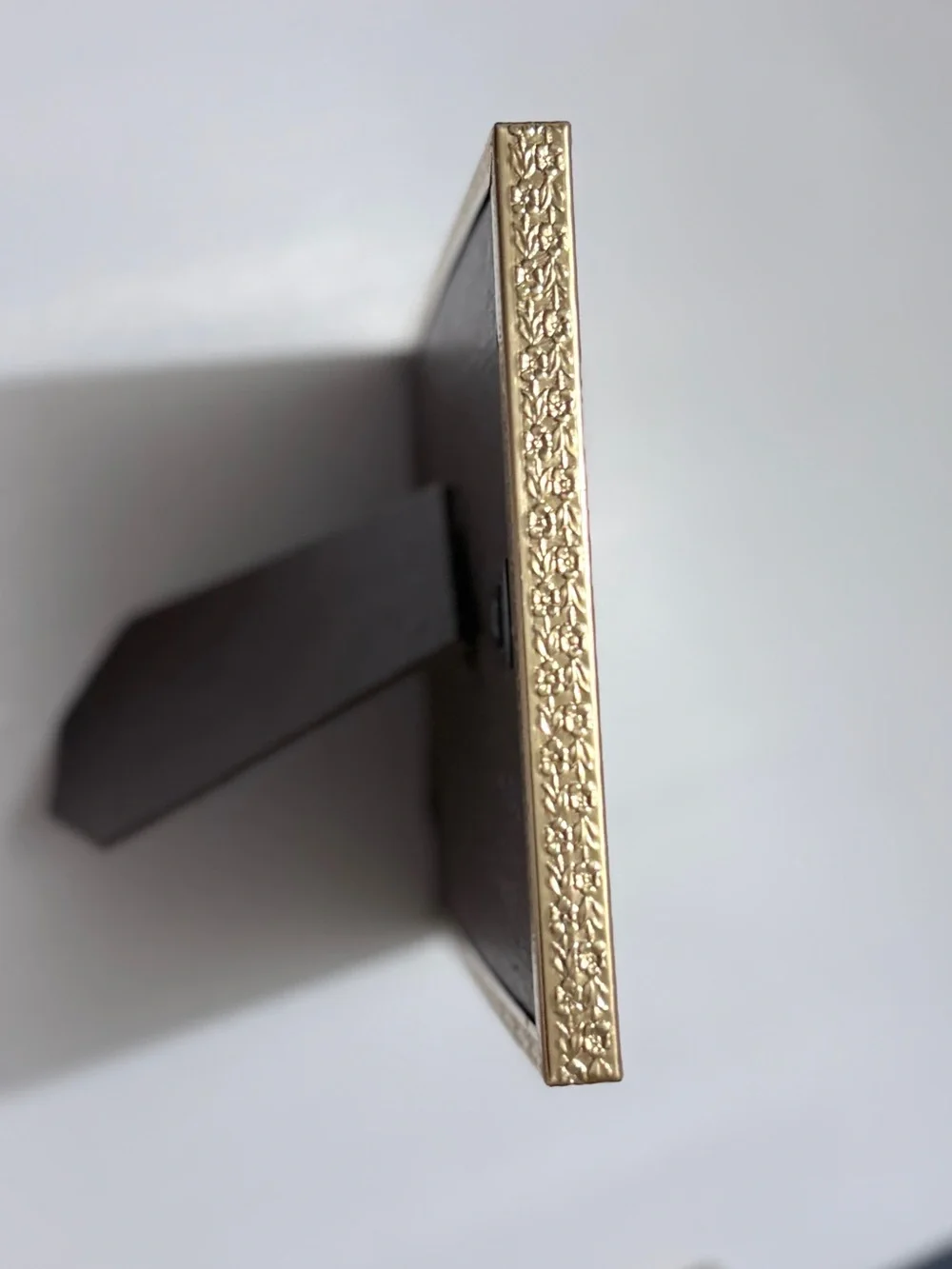VINTAGE Mother of Pearl 5X7 Frame Easel Holographic Stands Metal